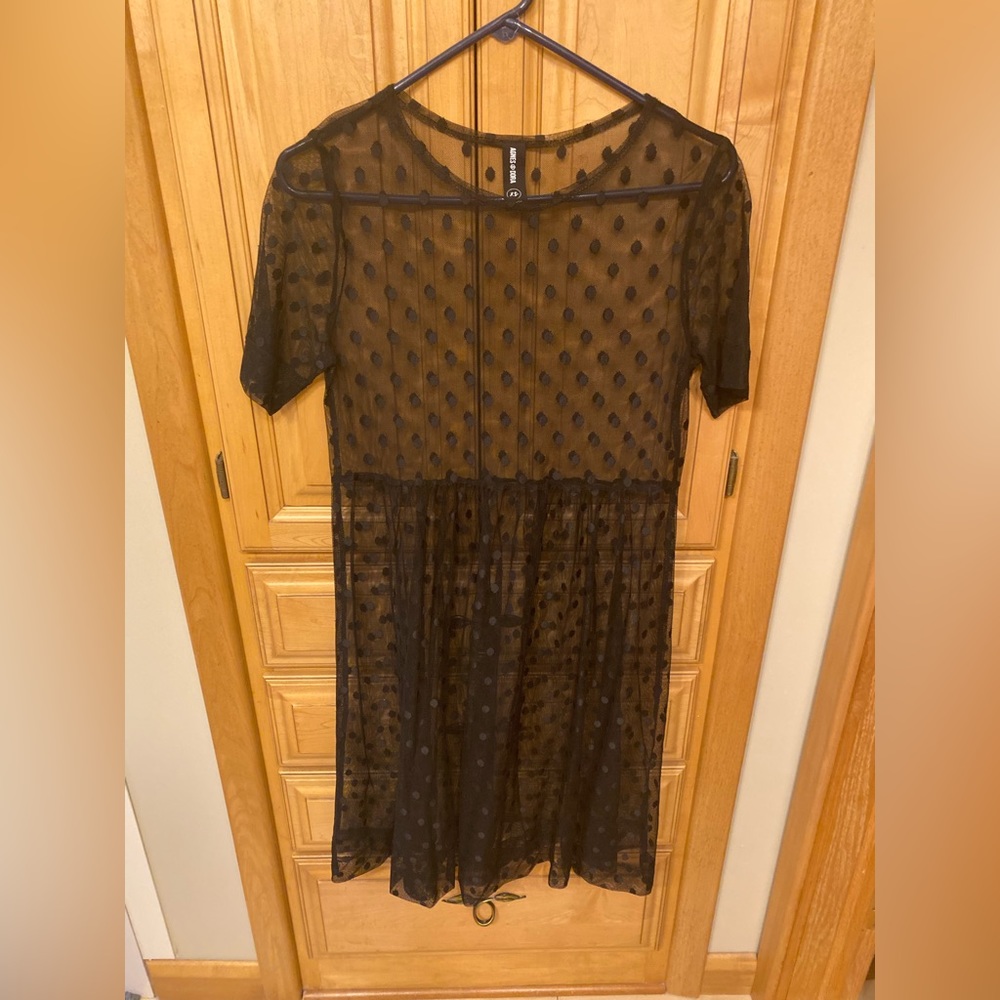 Agnes & Dora sheer dress cover, size XS